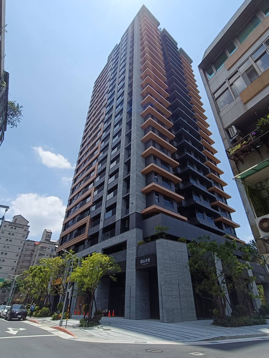 甲山林建設-圓山帝寶